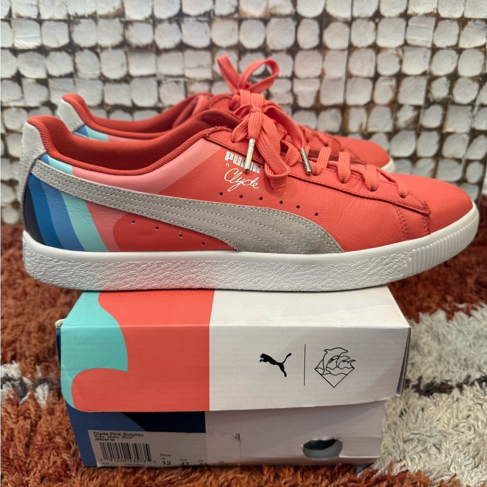Puma Mens 13 Clyde Pink Dolphin